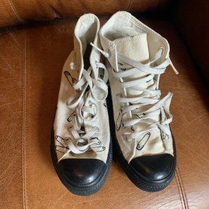 Vintage Chuck Taylor All-star high-tops. M 5 W 7